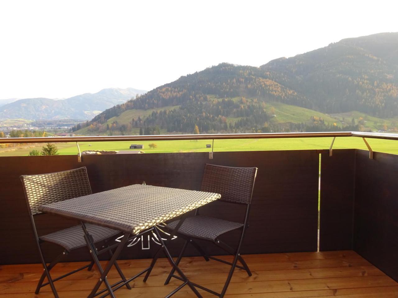 Pension Tannenhof Leogang Exteriör bild
