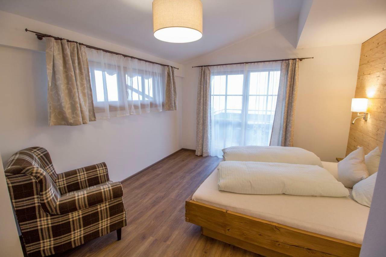 Pension Tannenhof Leogang Exteriör bild