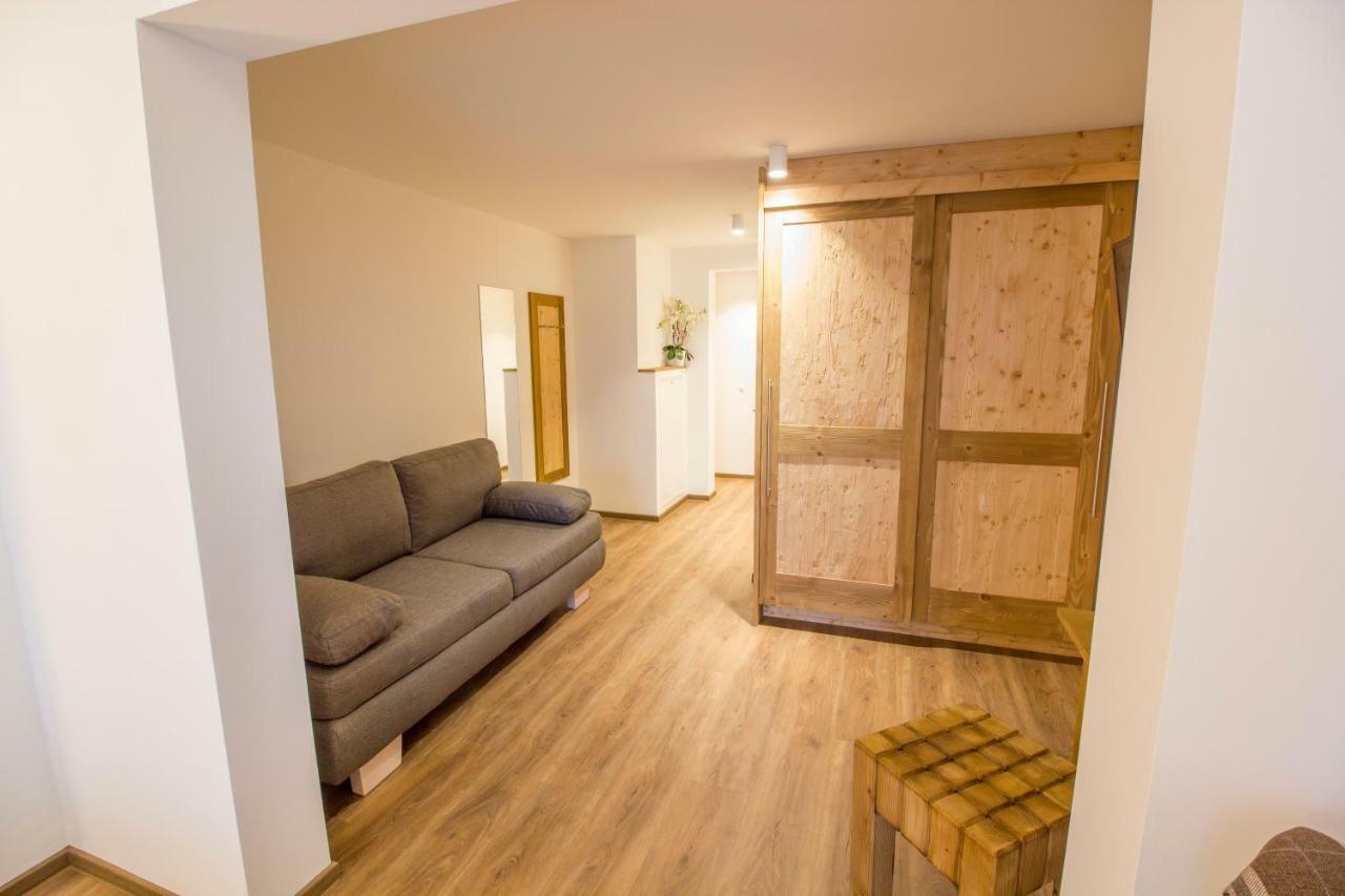 Pension Tannenhof Leogang Exteriör bild